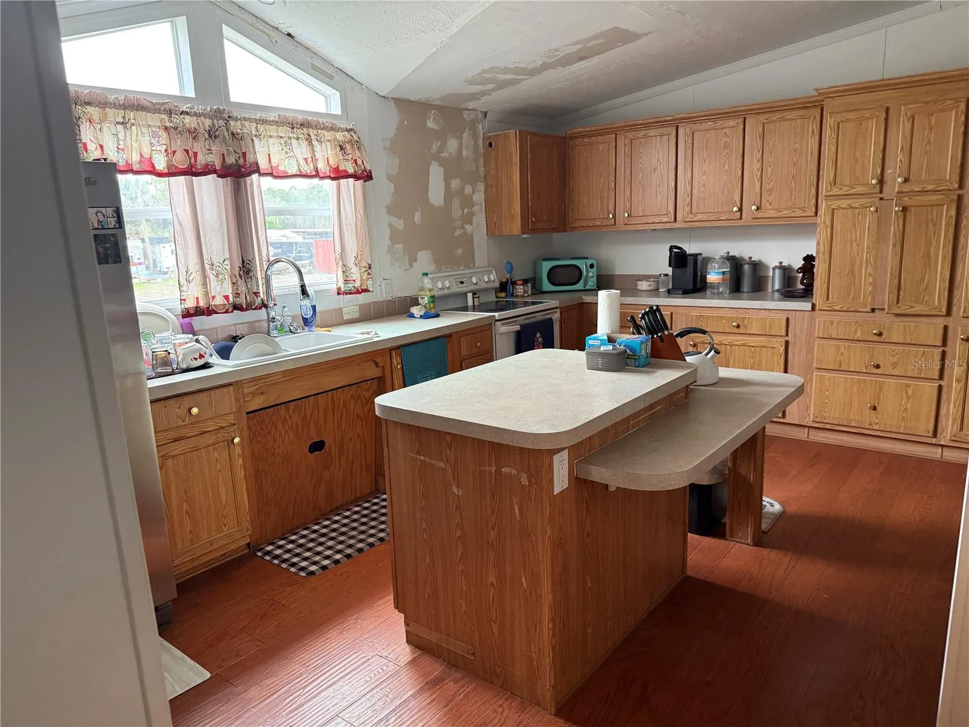 301 Golden Trail Lake Placid FL 33852