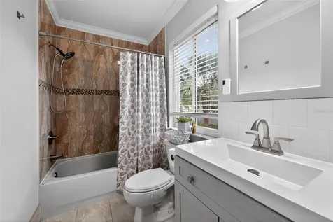 1776 NW 78th Avenue Hollywood FL 33024