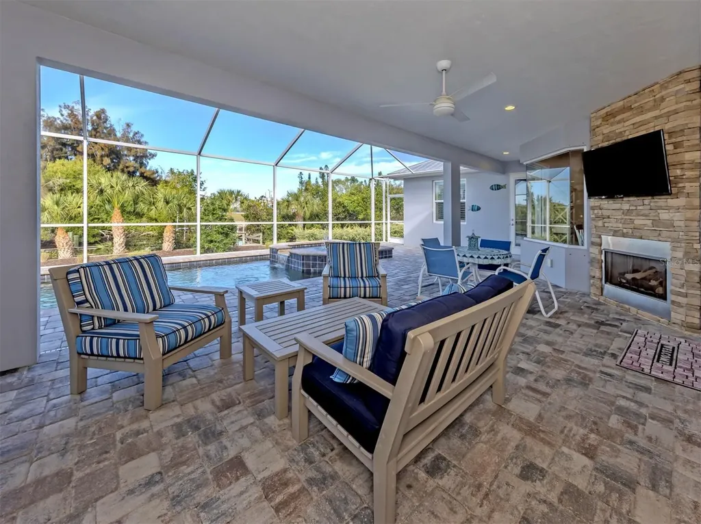 18061 Wooden Skiff Court Nokomis FL 34275