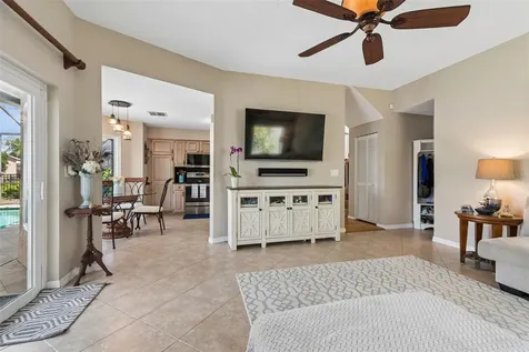 11415 Whispering Hollow Tampa FL 33635