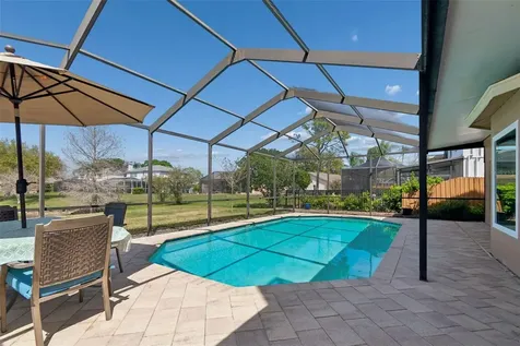 11415 Whispering Hollow Tampa FL 33635