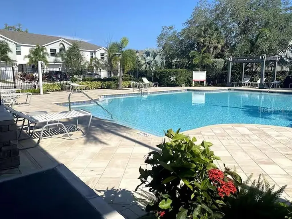 8618 Palmer Park Circle Sarasota FL 34238