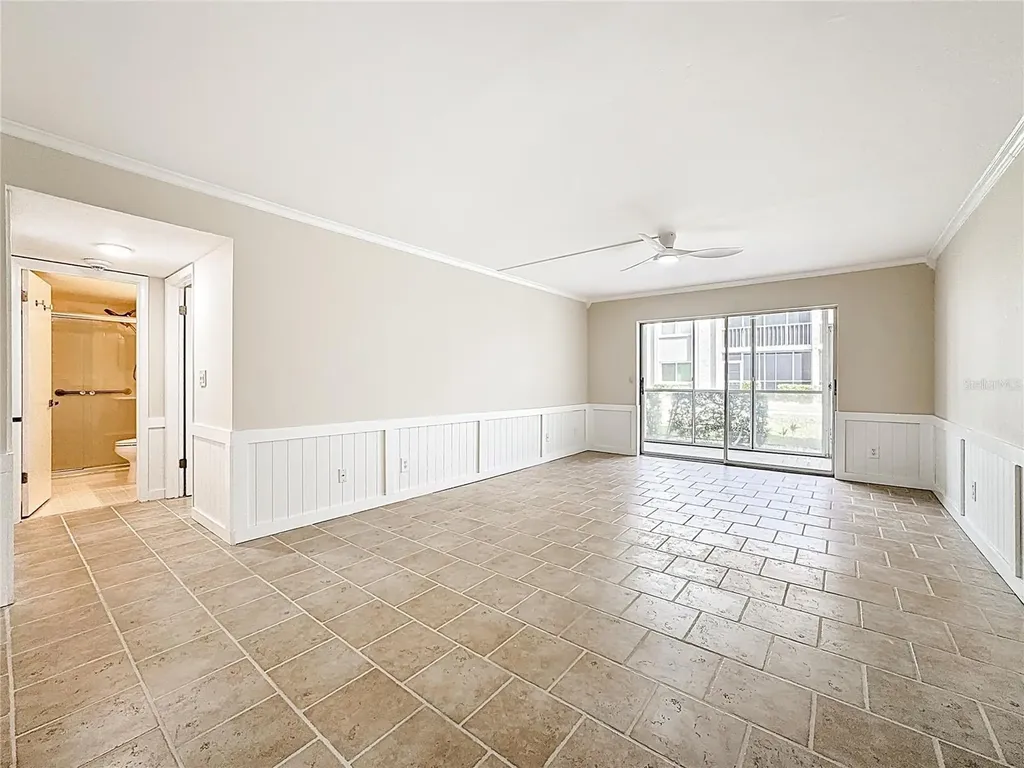 1310 Glen Oaks Drive E Sarasota FL 34232