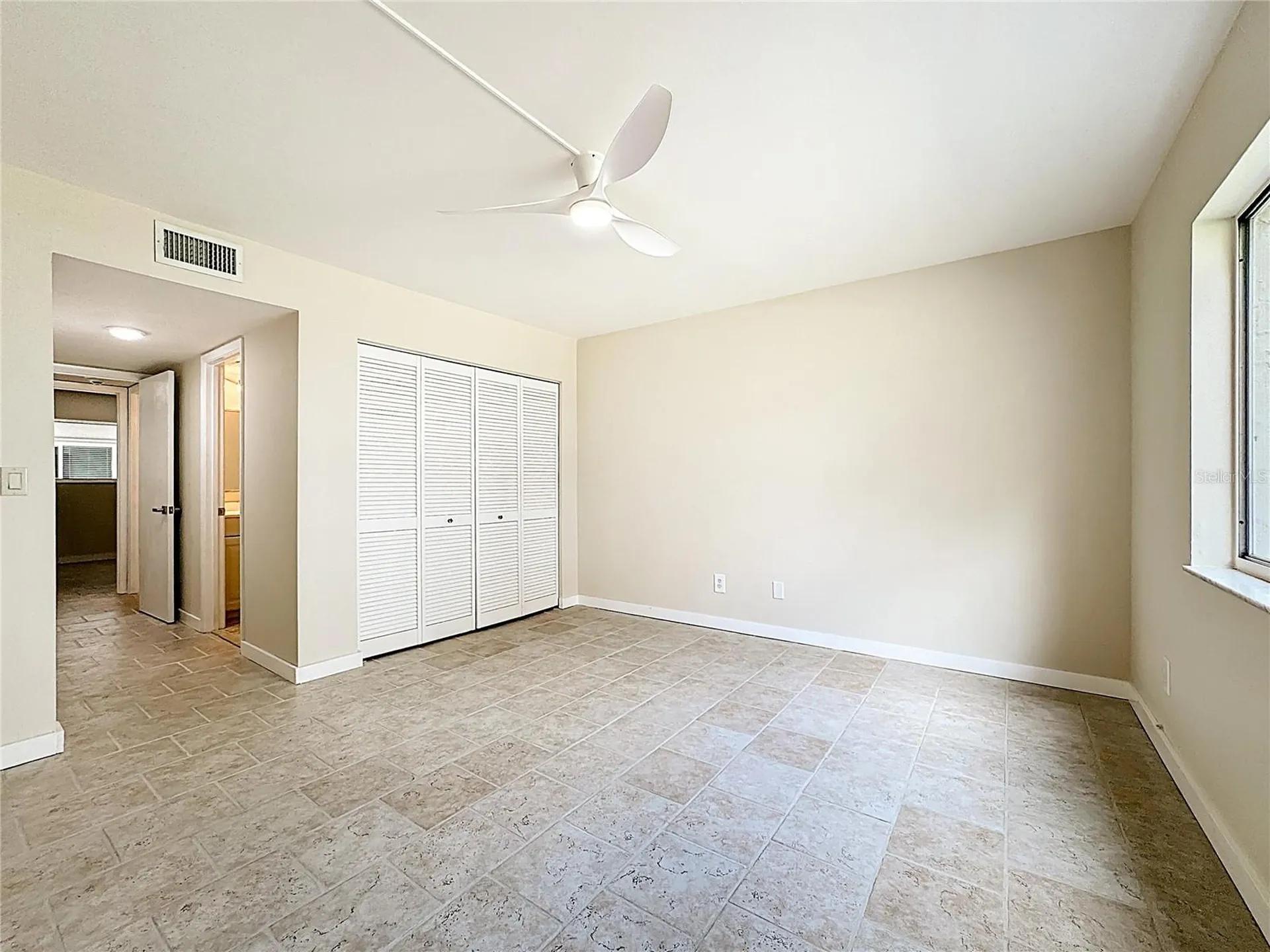 1310 Glen Oaks Drive E Sarasota FL 34232