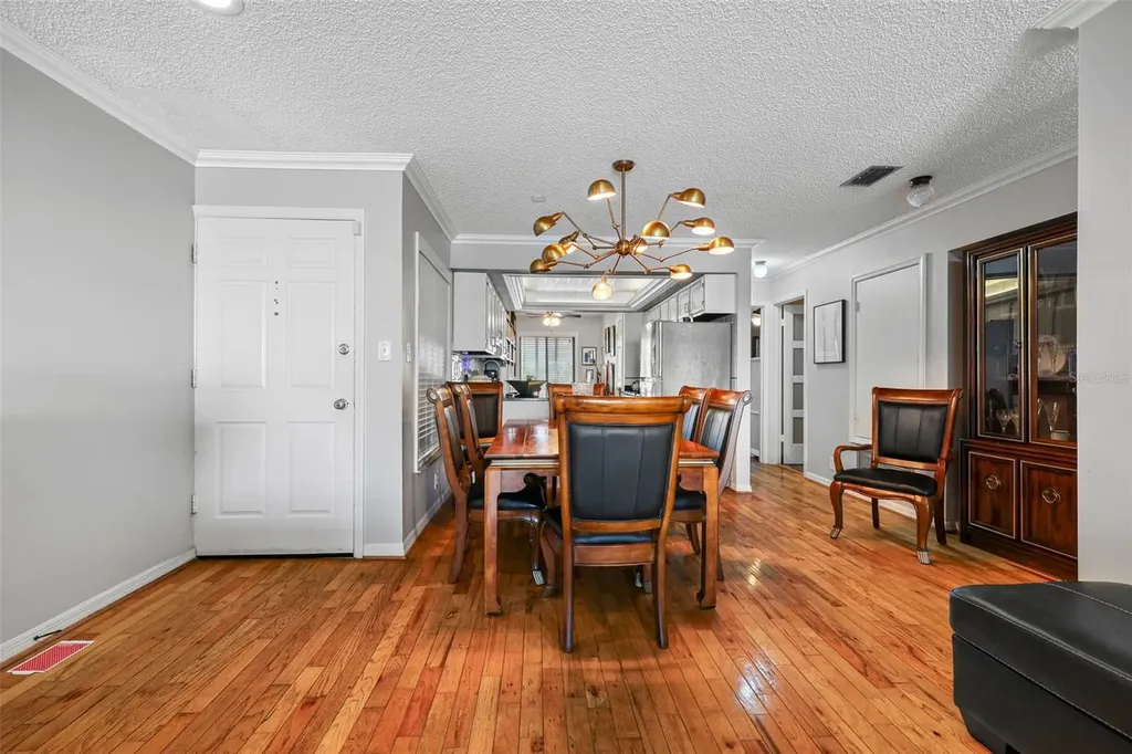 7300 Sunshine Skyway Lane S St Petersburg FL 33711