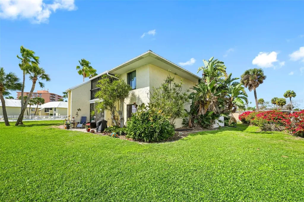 7300 Sunshine Skyway Lane S St Petersburg FL 33711