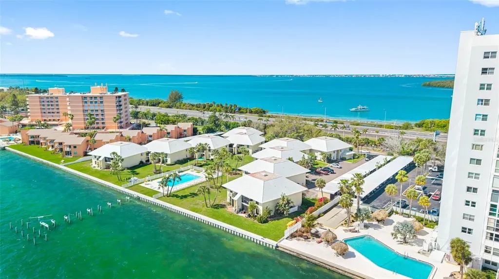 7300 Sunshine Skyway Lane S St Petersburg FL 33711