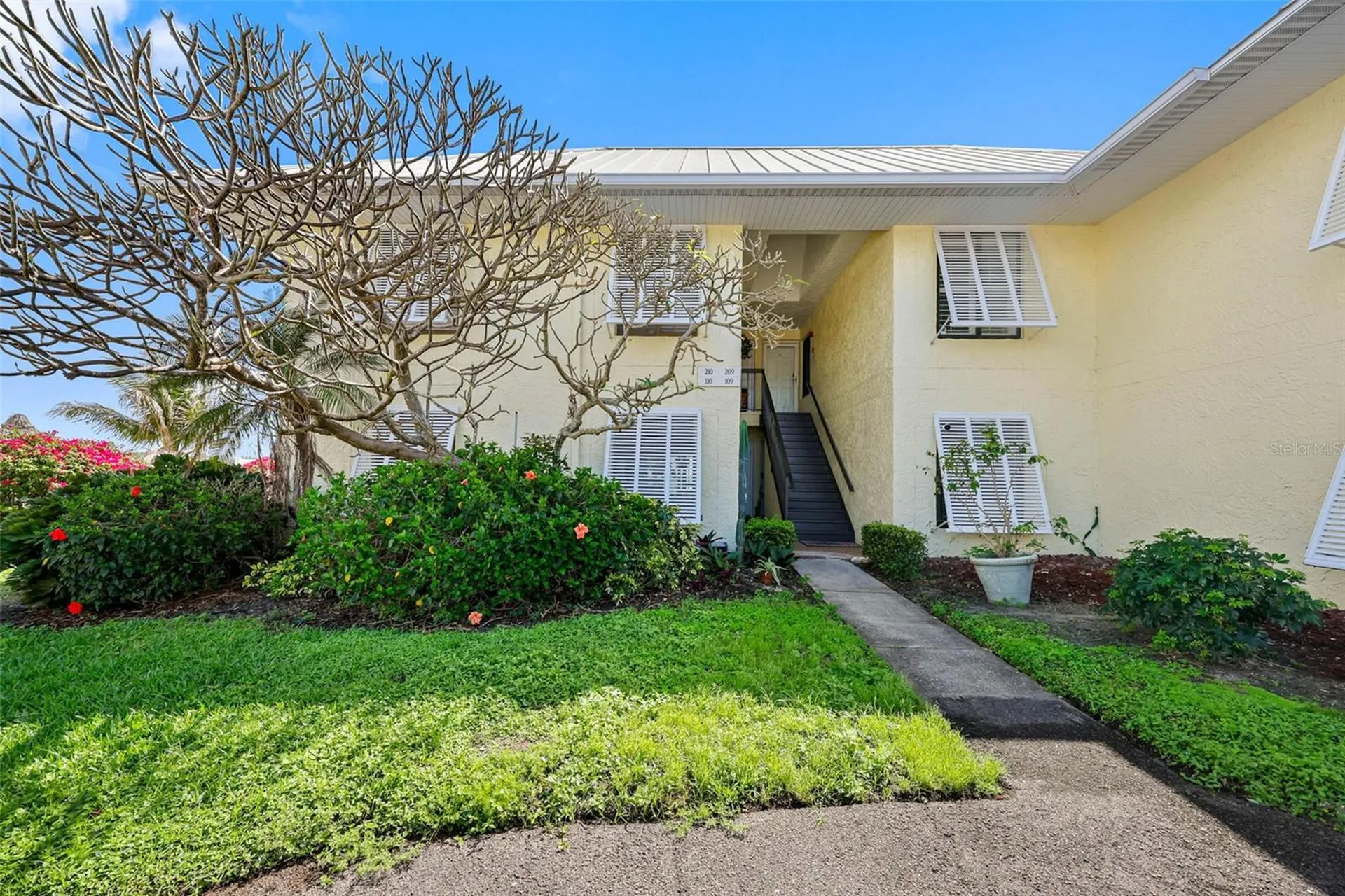 7300 Sunshine Skyway Lane S St Petersburg FL 33711
