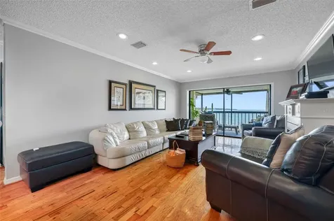 7300 Sunshine Skyway Lane S St Petersburg FL 33711