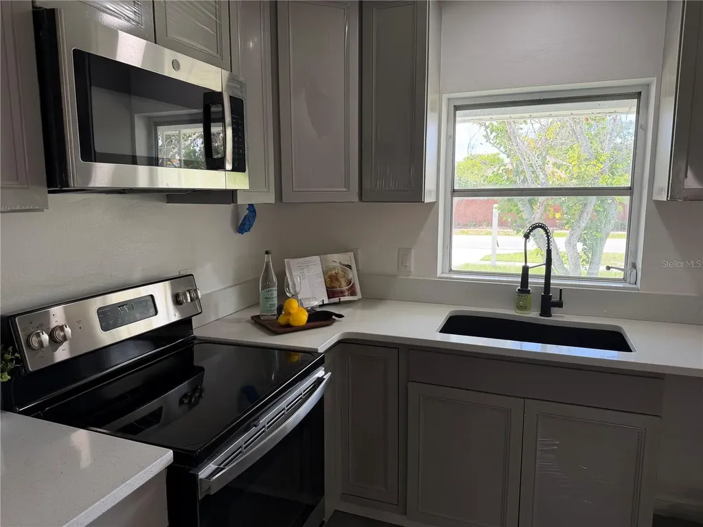 1951 S Crystal Lake Drive Orlando FL 32806