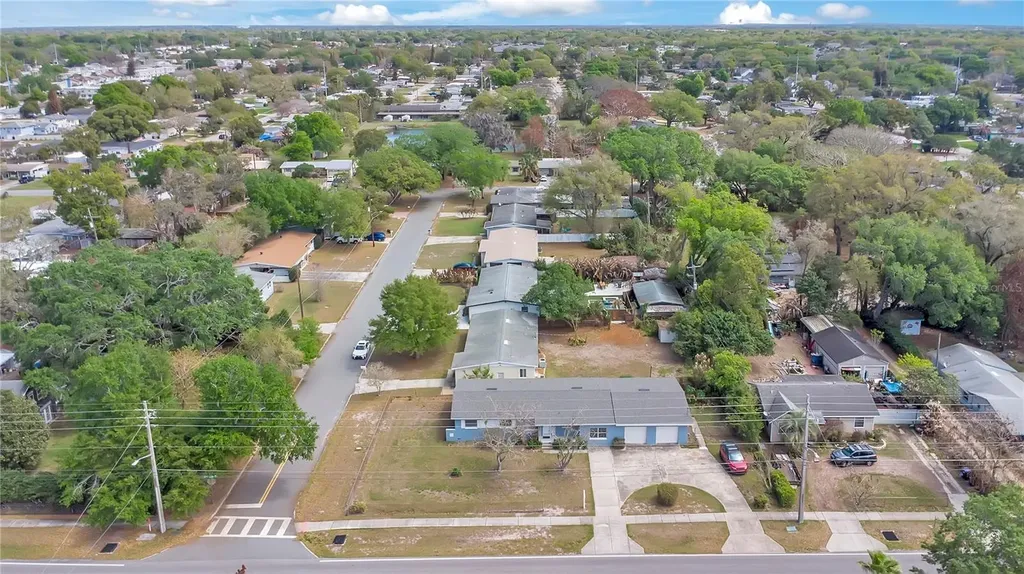 1951 S Crystal Lake Drive Orlando FL 32806