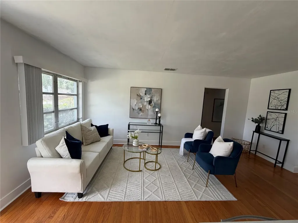 1951 S Crystal Lake Drive Orlando FL 32806