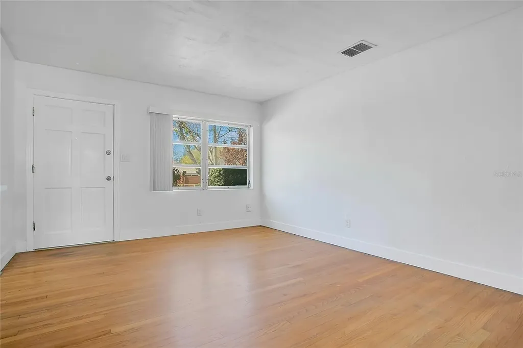 1951 S Crystal Lake Drive Orlando FL 32806