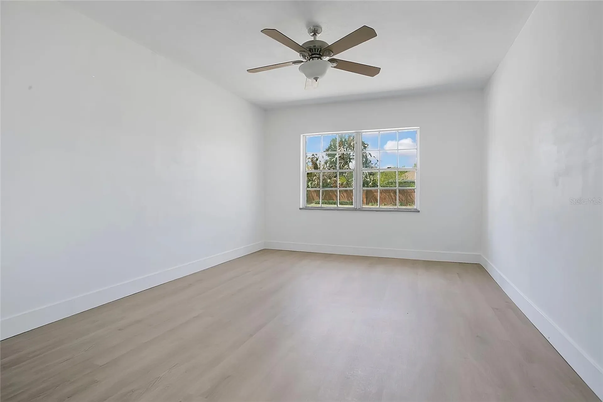 1951 S Crystal Lake Drive Orlando FL 32806