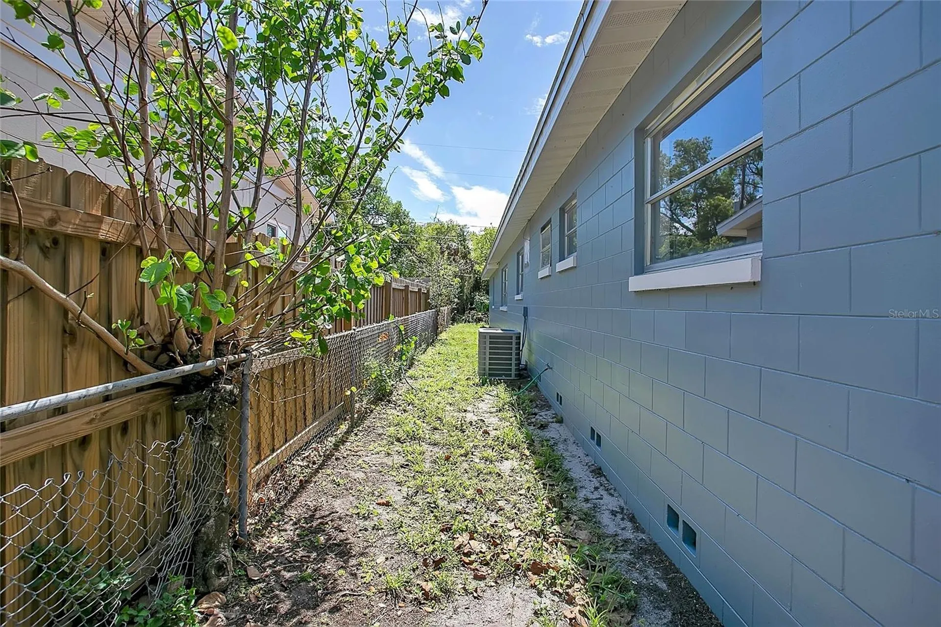 1951 S Crystal Lake Drive Orlando FL 32806