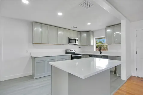 1951 S Crystal Lake Drive Orlando FL 32806
