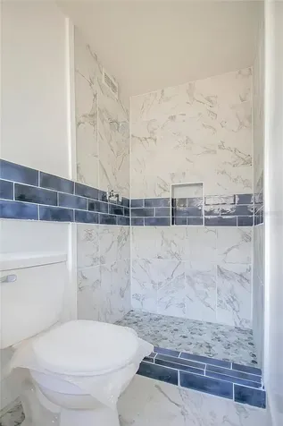1951 S Crystal Lake Drive Orlando FL 32806
