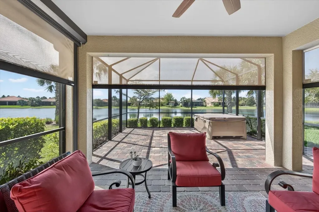 17030 Loudon Place Bradenton FL 34202