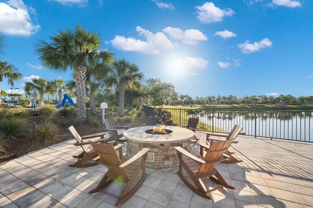 17030 Loudon Place Bradenton FL 34202