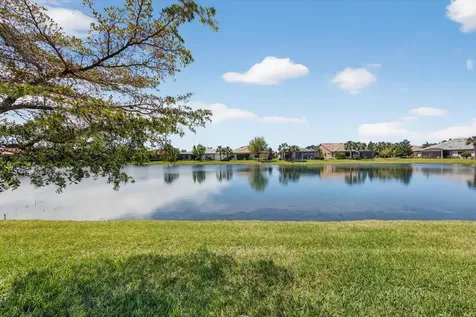 17030 Loudon Place Bradenton FL 34202