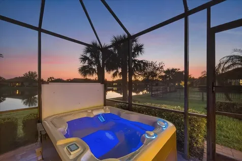 17030 Loudon Place Bradenton FL 34202