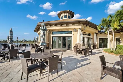 17030 Loudon Place Bradenton FL 34202