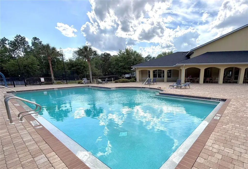 2242 NW 51st Avenue Gainesville FL 32605