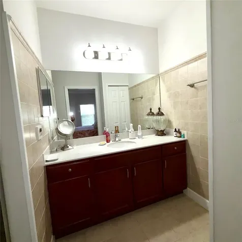 2242 NW 51st Avenue Gainesville FL 32605
