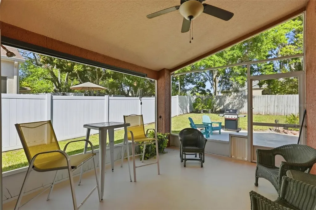 1240 Bluffs Circle Dunedin FL 34698