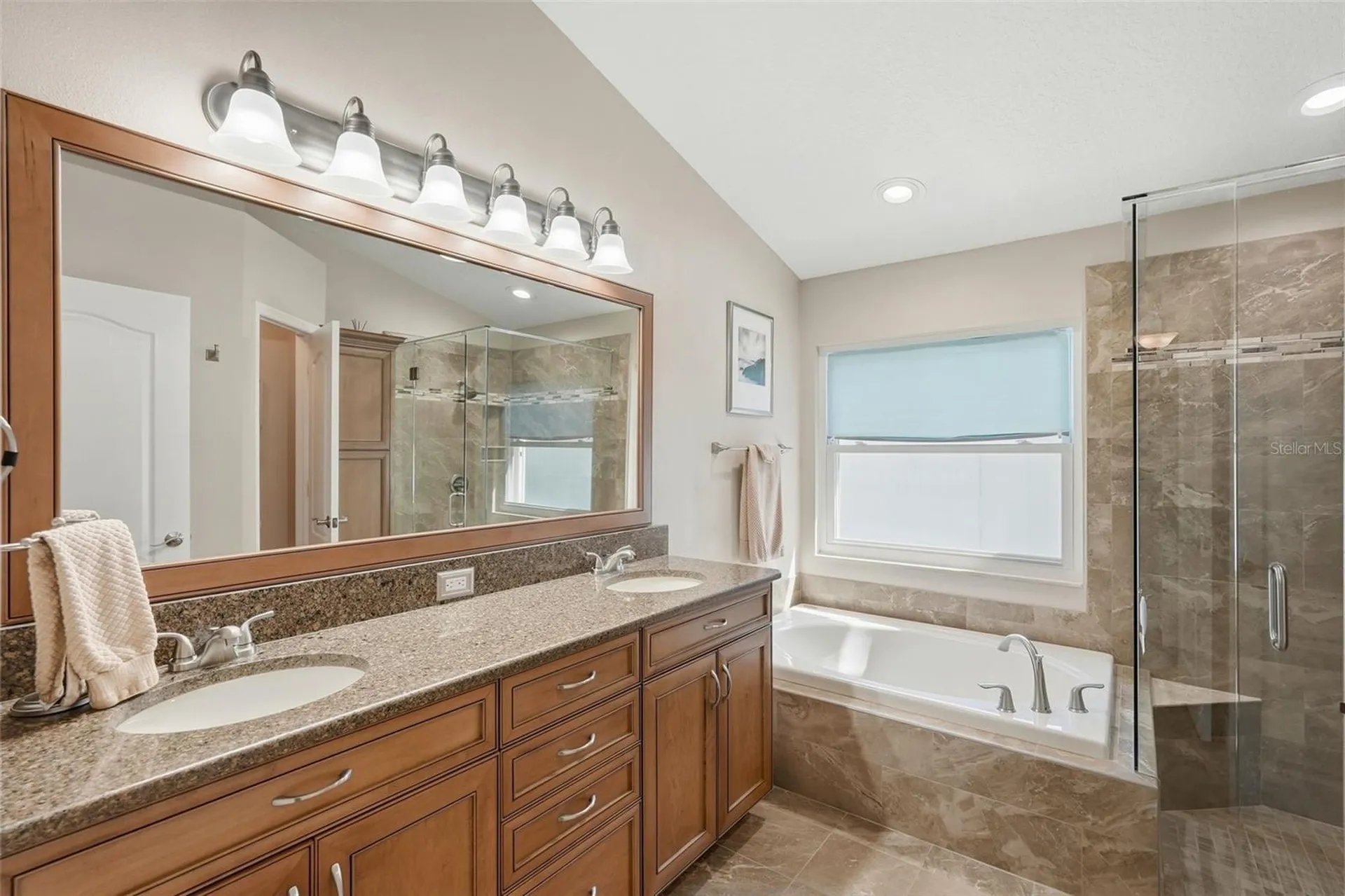 1240 Bluffs Circle Dunedin FL 34698
