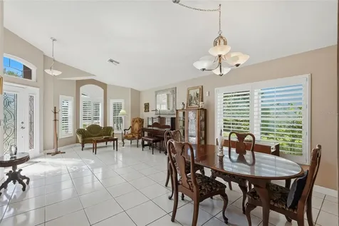 1240 Bluffs Circle Dunedin FL 34698