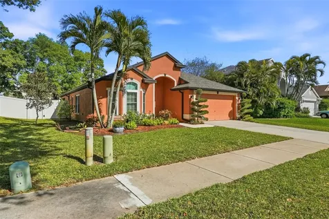 1240 Bluffs Circle Dunedin FL 34698