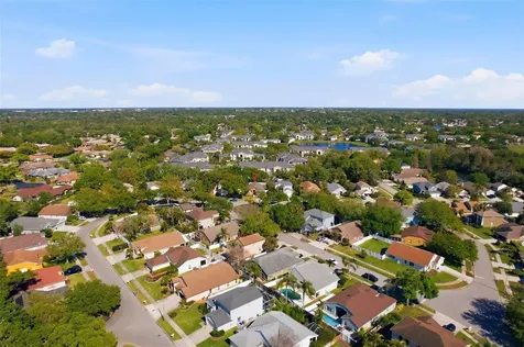 1240 Bluffs Circle Dunedin FL 34698