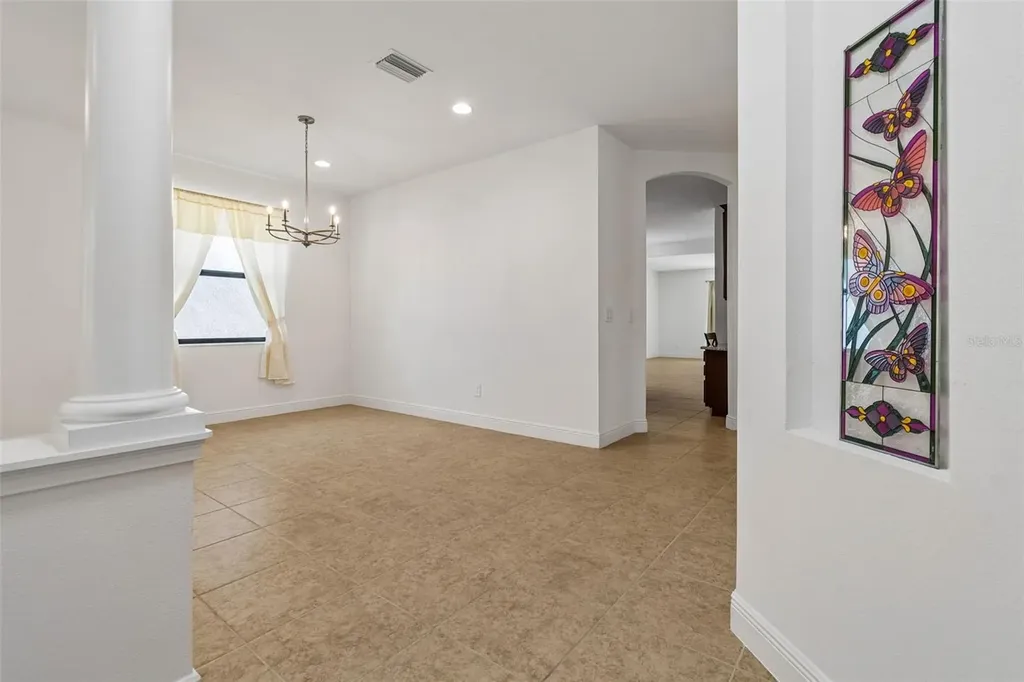 1214 Florablu Drive Seffner FL 33584