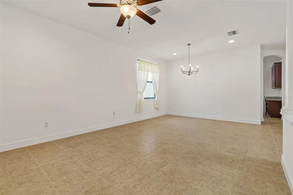 1214 Florablu Drive Seffner FL 33584