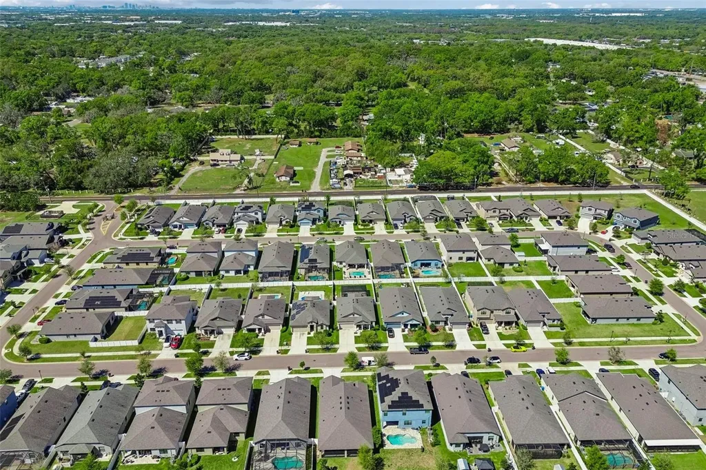 1214 Florablu Drive Seffner FL 33584