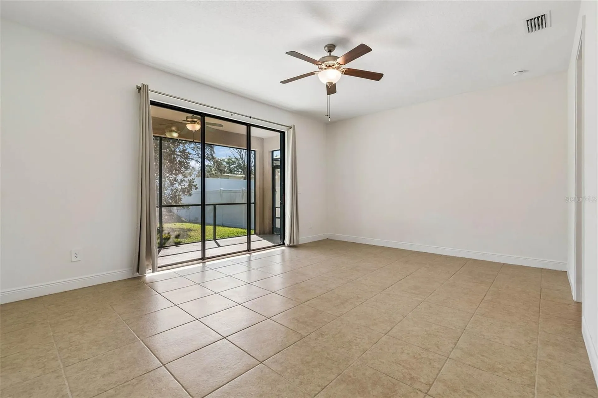 1214 Florablu Drive Seffner FL 33584