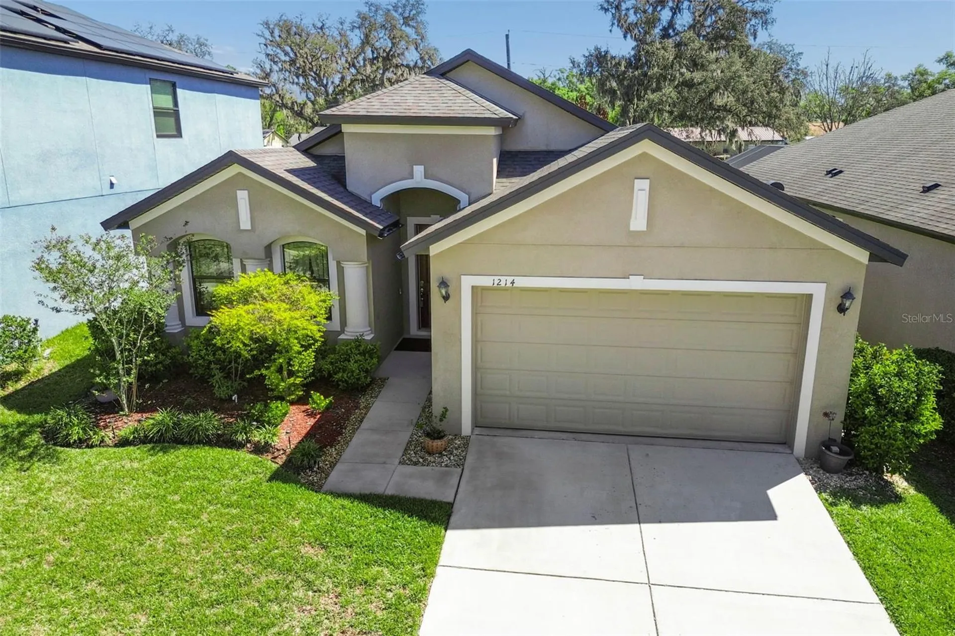1214 Florablu Drive Seffner FL 33584