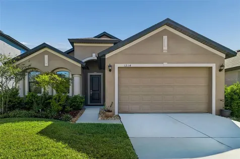 1214 Florablu Drive Seffner FL 33584