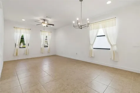 1214 Florablu Drive Seffner FL 33584