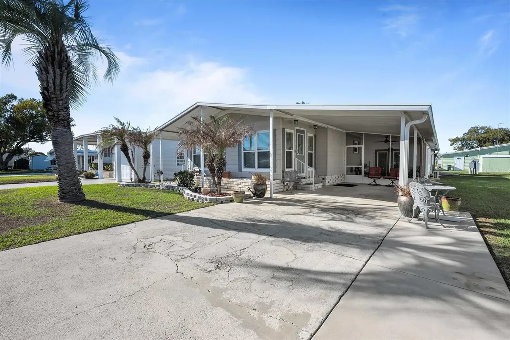 36701 Grace Avenue Zephyrhills FL 33542