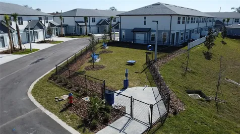 1129 E Caroline Street Tavares FL 32778