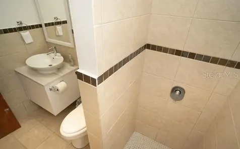 PR-115 Condominio Mar Azul Aguada PR 00602