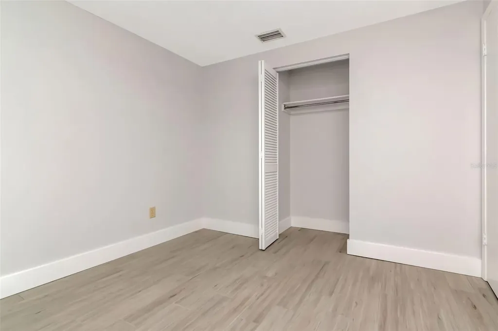 2826 W Shelton Avenue Tampa FL 33611