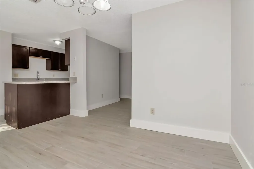 2826 W Shelton Avenue Tampa FL 33611