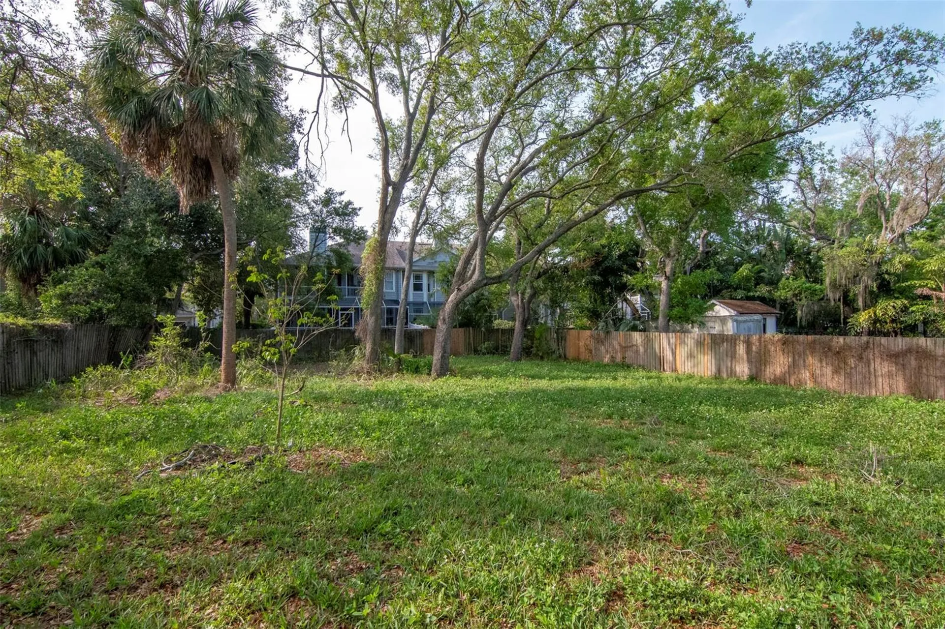 2826 W Shelton Avenue Tampa FL 33611