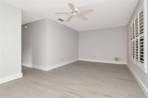 2826 W Shelton Avenue Tampa FL 33611