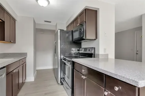 2826 W Shelton Avenue Tampa FL 33611