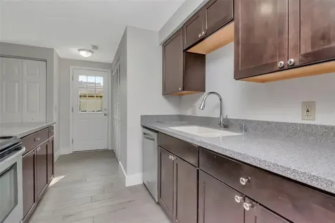 2826 W Shelton Avenue Tampa FL 33611