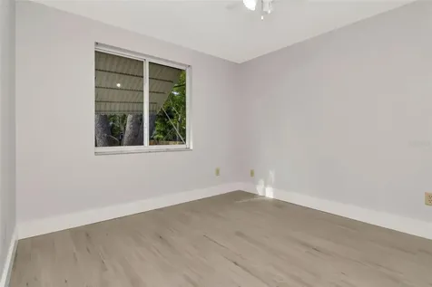 2826 W Shelton Avenue Tampa FL 33611